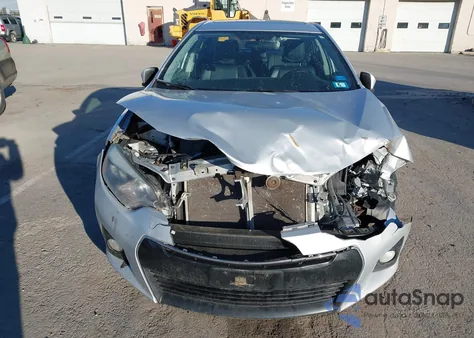 2016 Toyota Corolla S Plus z USA, uszkodzony, nr VIN 2T1BURHE2GC515258